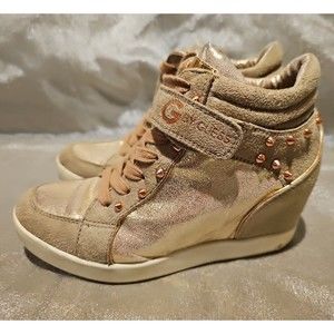 G by guess Popstar Wedge Metallic tennis shoes size 7M spikes Embellished